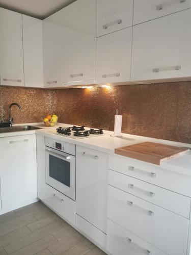 廚房, Kenzo apartment in 塞尼