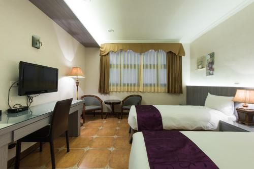room detail thumbnail 1