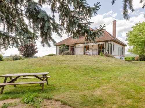 Gîte Saint-Benoist-sur-Vanne, 5 pièces, 10 personnes - FR-1-543-67 gîte à louer Lisière-des-Bois