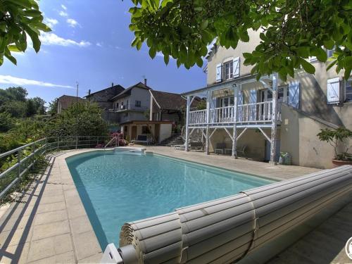 Gîte Arboys-en-Bugey-Arbignieu, 4 pièces, 7 personnes - FR-1-493-342 gîte à louer Peyzieu