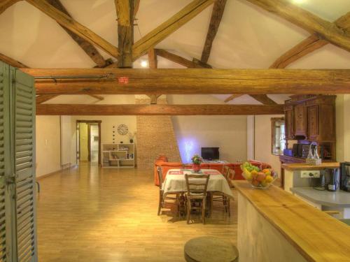Gîte Saint-Julien-sur-Reyssouze, 2 pièces, 4 personnes - FR-1-493-265 gîte à louer Jayat
