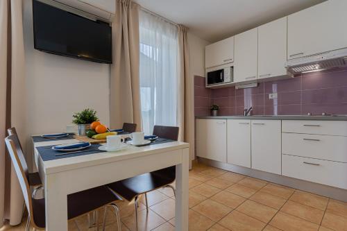 Apartments Dolac - image 3