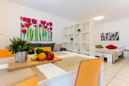 Apartments Dolac - image 2
