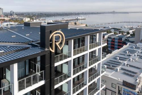 R Hotel Geelong