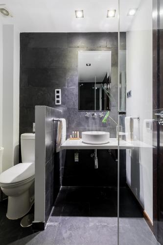 Madrid Rental Flats - image 11