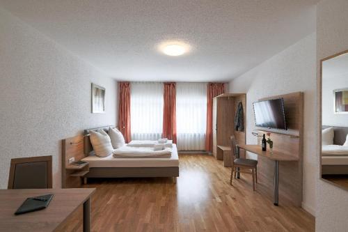 Edelweiß - Appartements & Cafe 5.7km von Neukirchen entfernt