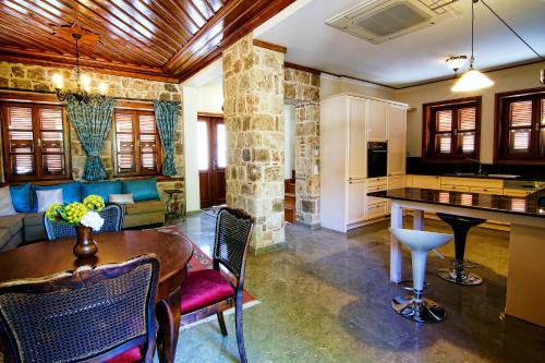 Minyon Hotel, Antalya (photo 8)