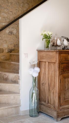 L'Ostal Saint Hilaire d'Ozilhan - Bed & Breakfast in Saint Hilaire D'Ozilhan