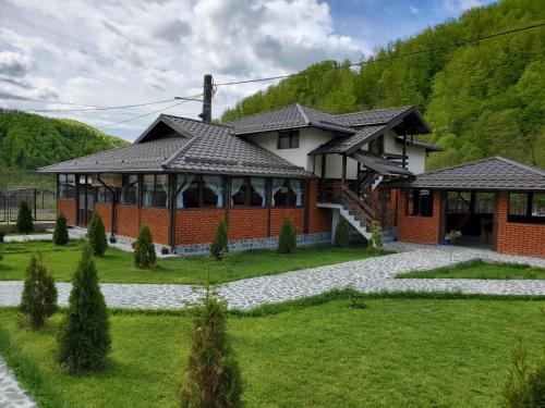 Pensiunea Perla Râușor