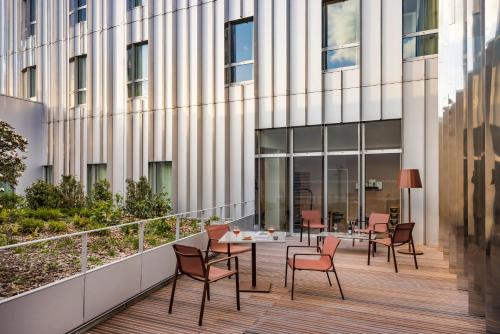 . OKKO Hotels Lille Centre
