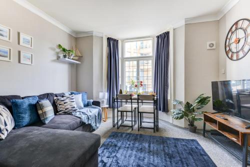 2 Bedroom Apartment - Queens Square Flat 1 Brighton - image 7