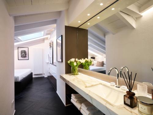 OBERDAN SUITE Appartamento nel cuore di Bologna, Bologna (Foto 7)
