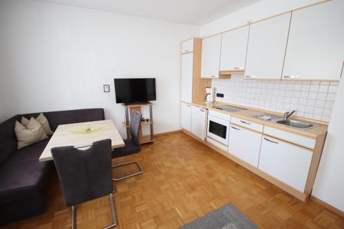 ห้องครัว, Appartements Biedermeier in บาด โครซิงเงน