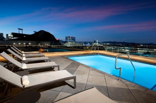 สระว่ายน้ำ, Hyatt Place Tempe / Phoenix / University in เทมปี นอร์ท เอเอสยู