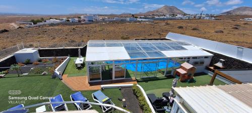 Pemandangan luar, Villa Life in Guime