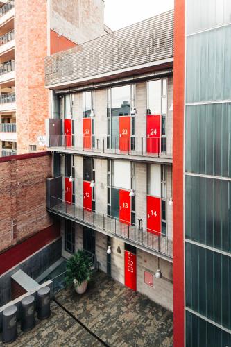 Barcelona Apartment Republica