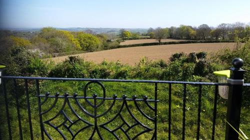 Beautiful 3-Bed Cottage in Cornwall