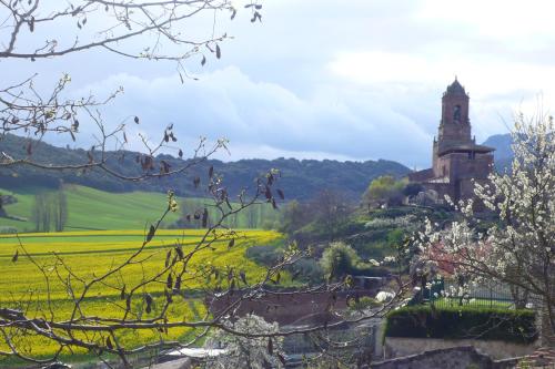 Surrounding environment, Casa La Rinconada in Azuelo