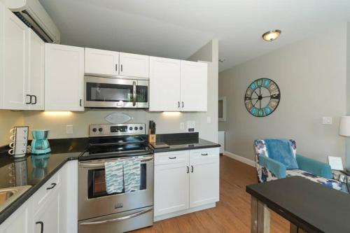 Siesta Cool: Only Minutes Walk to Siesta Beach! detail