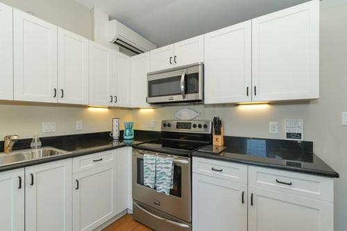Siesta Cool: Only Minutes Walk to Siesta Beach! detail