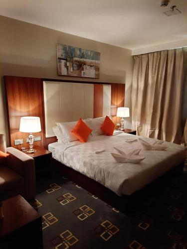 Guestroom, فندق كرم الضيافة Karam Al Diyafa Hotel in Al Aziziyah