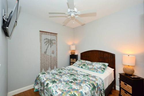 Siesta Cooler: Only Minutes Walk to Siesta Beach! detail