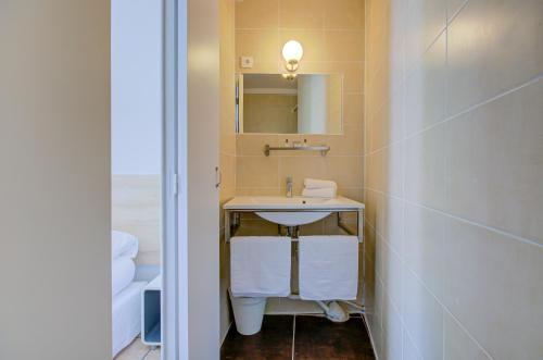 HOTEL DES CALANQUES Room Type - Double Room with Garden View