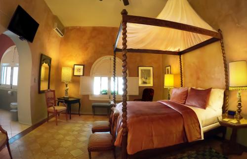 La Perla Hotel Boutique B&B in Guadalajara, Mexico