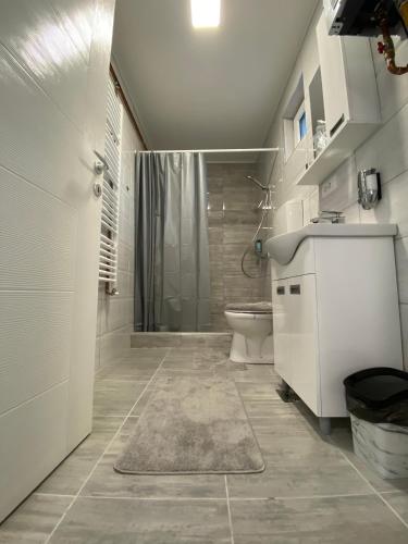 Apartmani Mira - image 14