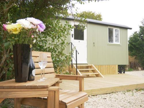 Wolstonbury Getaway - Chalet - Hassocks