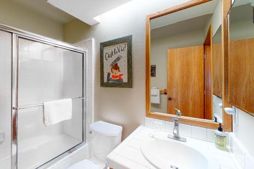 Snowcreek 607 - image 6