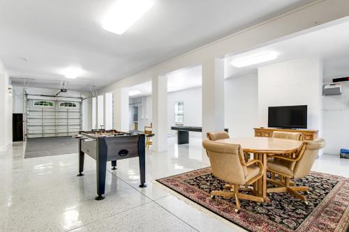 Restful Adventure On The Coast Restful Adventure On The Coast