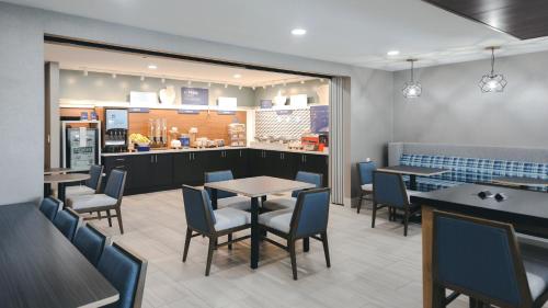 Holiday Inn Express Lompoc an IHG Hotel - image 13