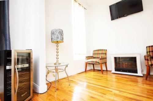 Luxe duplex Town house 10 min from Downtown Chicago - image 5