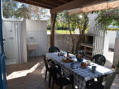 Villa with shady garden and air conditioning in Torre dellOrso