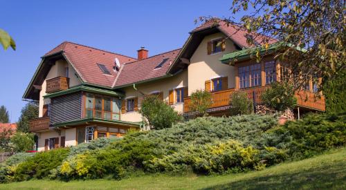 Ferienwohnungen Soravia, Pension in Gamlitz bei Gabersdorf