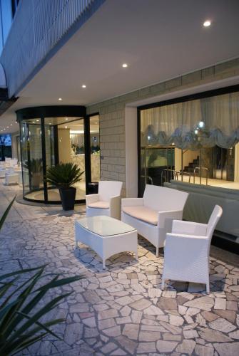 Hotel Granada 5