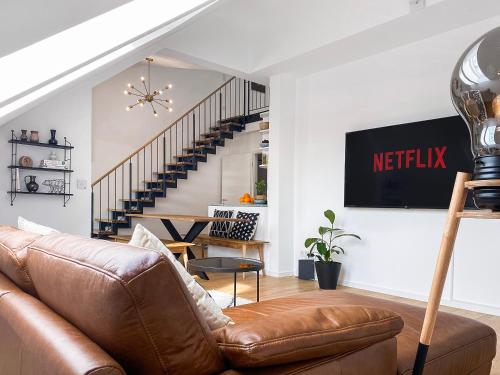 Modern & Stylisch - Penthouse-Feeling nahe Flughafen Munchen 2.7km von Marzling entfernt