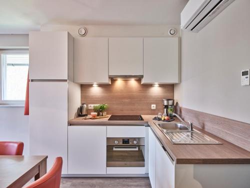 Holiday Suites Houthalen-Helchteren - image 12