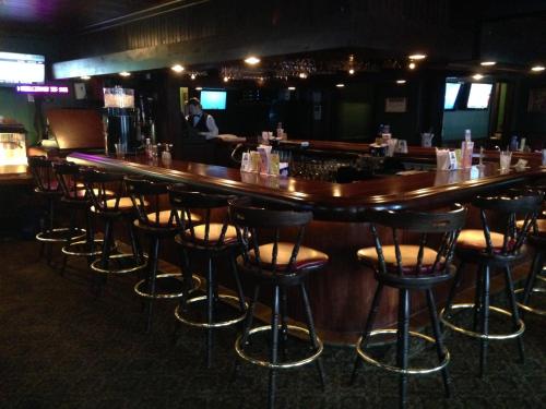 Fred's Inn Restaurant & Lodging - 식음료(F&B)