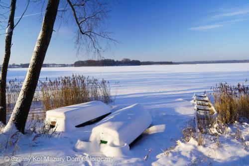 Czarny Kot Mazury Dom Całoroczny Czarny Kot Mazury Dom Całoroczny