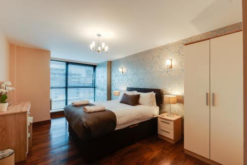 Guestroom, BOOK A BASE Apartments - Duke Street in Liverpool