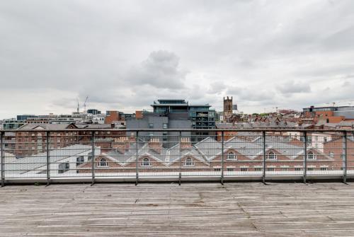 BOOK A BASE Apartments - Duke Street - image 10