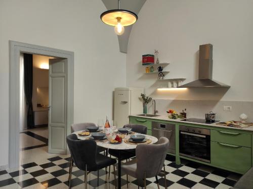 keuken, 1940 Luxury Accommodations by Wonderful Italy in Ostuni