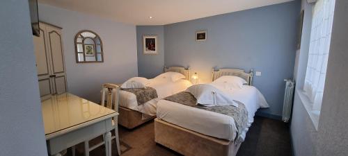 Hotel Meurice Room Type - Standard Suite