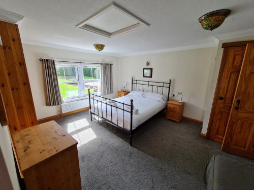 Stable Cottage - image 6