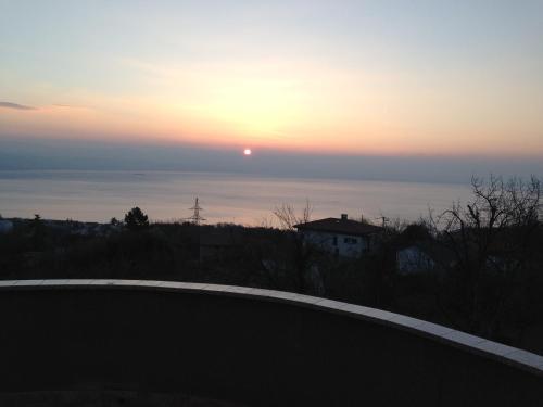 Three-Bedroom Apartment with Terrace and Sea View