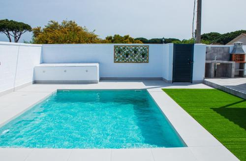  Villa ANDROMEDA in Chiclana de la Frontera
