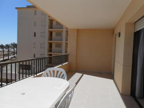 Marina Orange Costa - image 3