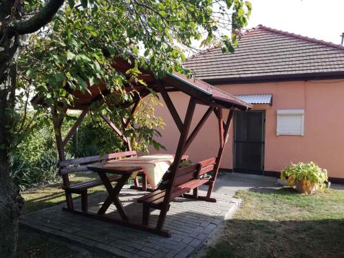 Holiday home in Balatonfenyves 38430